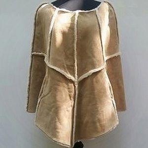 UGG Australia Shearling Poncho/Cape - Sand - M/L
